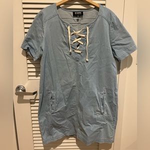 Size Medium BB Dakota denim dress